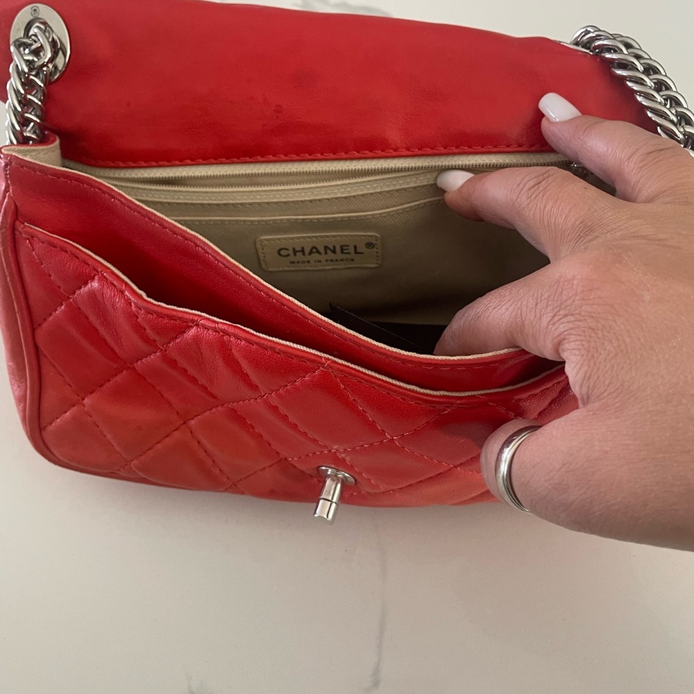 Chanel Icons Secret Label Flap bag quilted Calfskin
